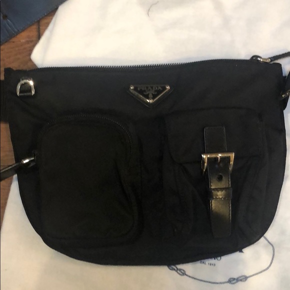 AUTHENTIC PRADA BELT BAG - Picture 8 of 8